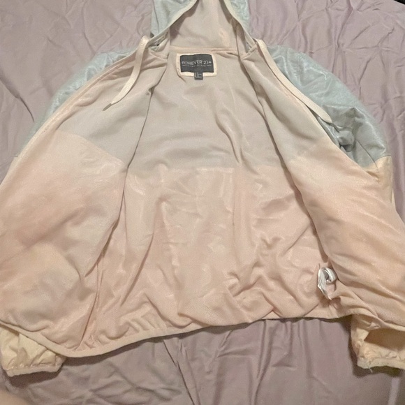 Gray and Coral Pink Mesh Thin Raincoat - Picture 2 of 2